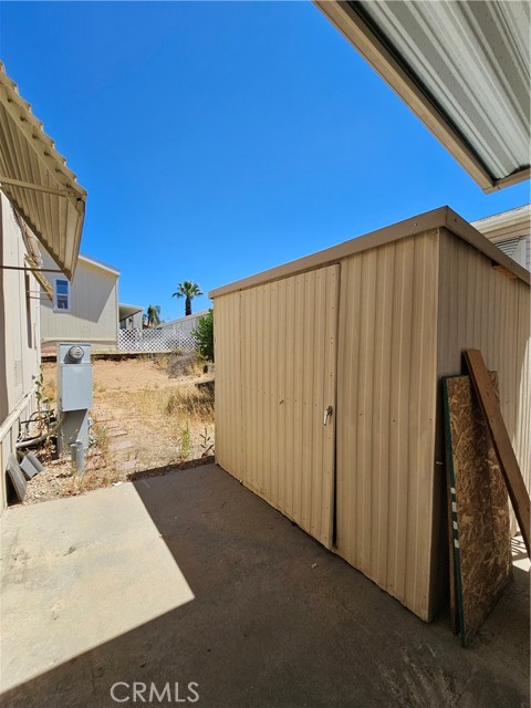 23820 Ironwood Avenue, Moreno Valley CA: https://media.crmls.org/medias/05246076-646f-403d-9797-d48584c53484.jpg