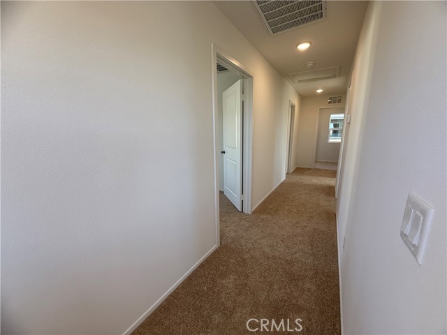 Detail Gallery Image 10 of 22 For 2168 Redwood Ln, Banning,  CA 92220 - 3 Beds | 2/1 Baths