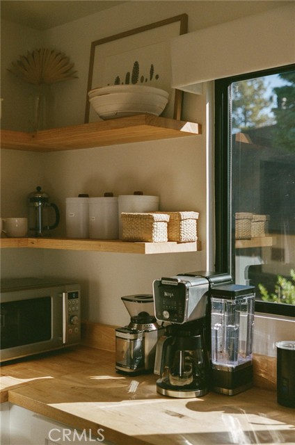 Detail Gallery Image 21 of 58 For 481 Heliotrope Dr, Lake Arrowhead,  CA 92352 - 3 Beds | 2/1 Baths