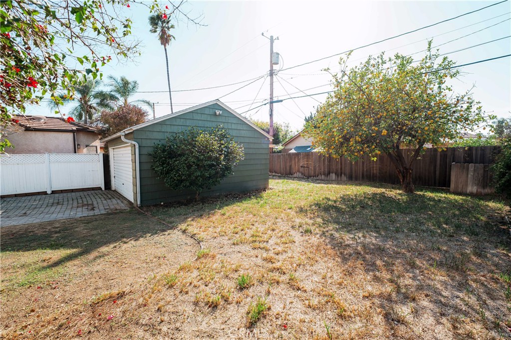 3309 Wedgewood Lane Burbank img 14