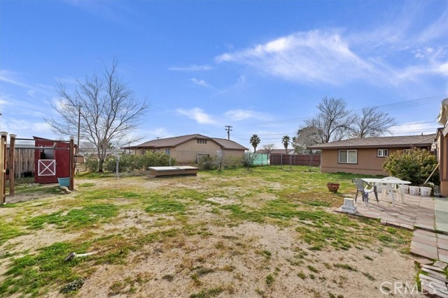 Detail Gallery Image 18 of 33 For 13285 Mesquite, Apple Valley,  CA 92308 - 3 Beds | 2/1 Baths