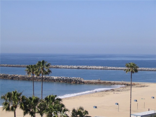 Detail Gallery Image 33 of 37 For 602 .5 Marguerite Ave #BACK,  Corona Del Mar,  CA 92625 - 3 Beds | 2/1 Baths