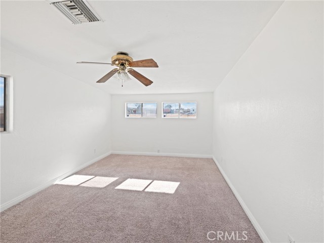 Detail Gallery Image 11 of 27 For 25642 Weaver Rd, Barstow,  CA 92311 - 4 Beds | 1/1 Baths