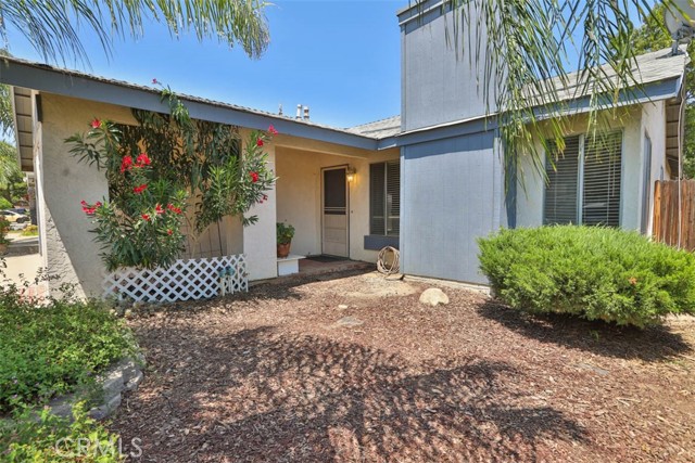 134 N Woodlake Street, Lake Elsinore CA: https://media.crmls.org/medias/0528ae40-76e7-4f8a-b93f-45b9fa43df83.jpg
