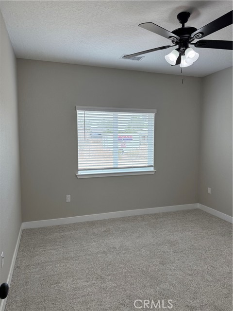 20420 Yuma Road, Apple Valley CA: https://media.crmls.org/medias/0528e716-3d32-4e8e-b5ee-f734340b0ed8.jpg