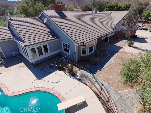 34255 Agua Dulce Canyon Road, Agua Dulce CA: https://media.crmls.org/medias/0529a4c0-44e8-4bc1-9117-2bacc1533677.jpg