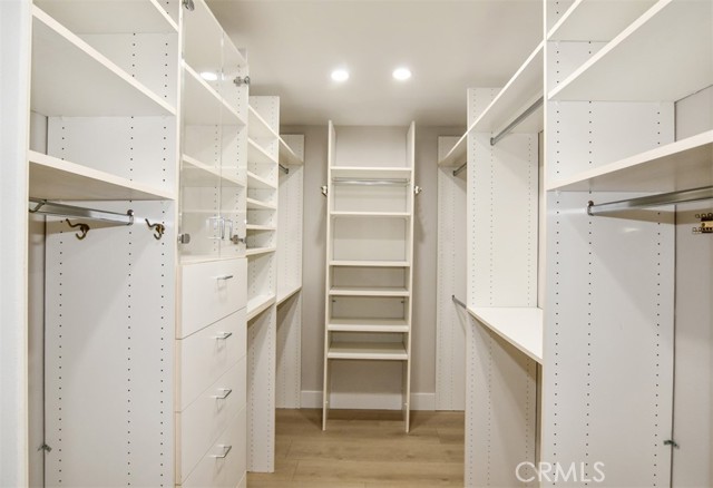Detail Gallery Image 40 of 41 For 10 White Water Dr, Corona Del Mar,  CA 92625 - 2 Beds | 2 Baths