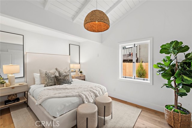 Detail Gallery Image 11 of 19 For 503 Brooks St, Laguna Beach,  CA 92651 - 3 Beds | 2 Baths