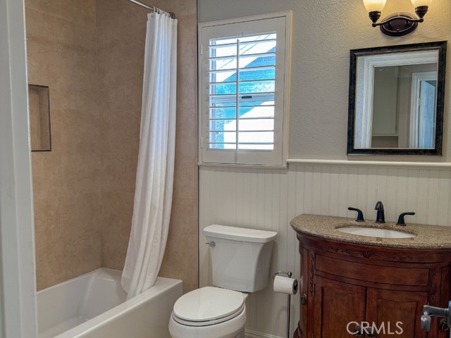 Detail Gallery Image 19 of 31 For 21241 Oakridge Ln, Trabuco Canyon,  CA 92679 - 3 Beds | 2/1 Baths