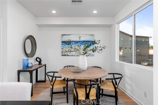 1140 Santo Antonio Drive, Colton CA: https://media.crmls.org/medias/052c8e6a-7484-4bbe-95ab-2c4d508a2368.jpg