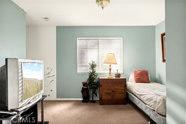 Detail Gallery Image 16 of 22 For 42557 La Cerena, Big Bear Lake,  CA 92315 - 3 Beds | 2 Baths