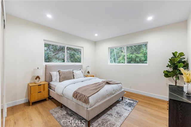 8010 Padre Lane, Los Angeles CA: https://media.crmls.org/medias/052d8dff-5e69-4302-87a3-baaef1e7d44e.jpg