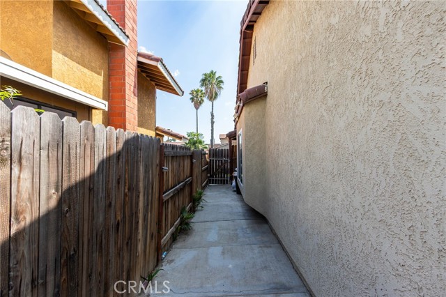 Detail Gallery Image 24 of 31 For 108 Oaktree Dr, Perris,  CA 92571 - 2 Beds | 2 Baths