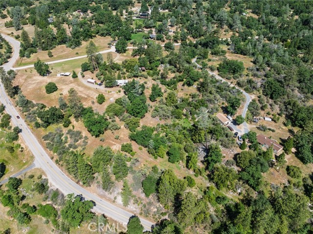 34133 Keller Road, North Fork CA: https://media.crmls.org/medias/052f5148-c228-4bdb-9abd-2feee7e402e5.jpg