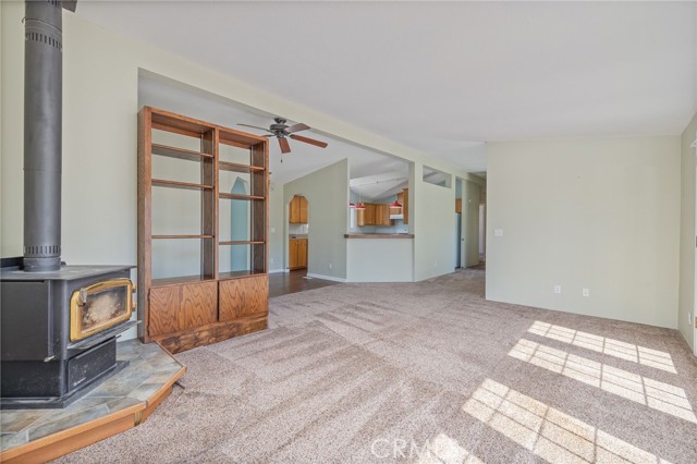 4372 Woodview Lane, Mariposa CA: https://media.crmls.org/medias/052fad1c-e68e-4c85-a448-04d3f1ce9fa4.jpg