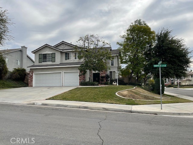 6942 Harvest Ln, Riverside, CA 92506