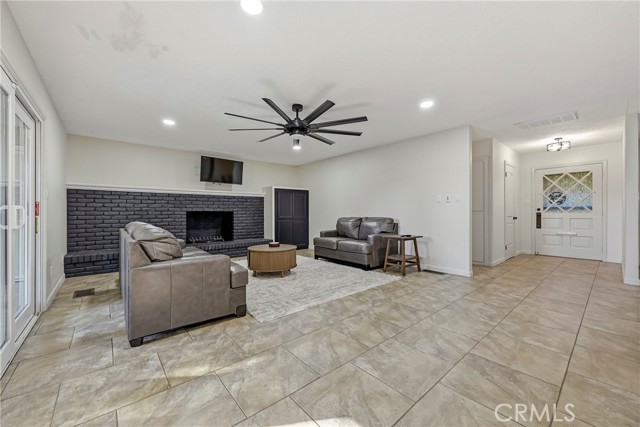 Detail Gallery Image 21 of 54 For 2804 Mccombs, Merced,  CA 95340 - 4 Beds | 2 Baths