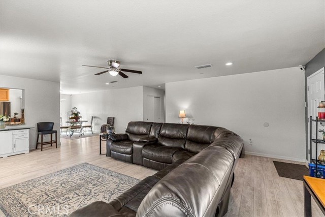 Detail Gallery Image 10 of 39 For 784 Taryn Ct, Merced,  CA 95341 - 3 Beds | 2 Baths