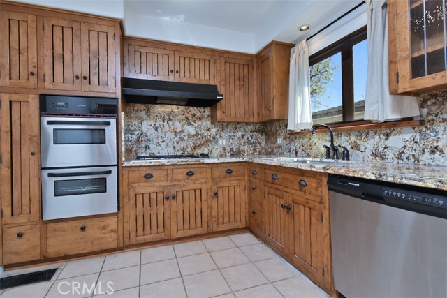 Detail Gallery Image 11 of 27 For 14712 Tustin St, Sherman Oaks,  CA 91403 - 3 Beds | 2 Baths