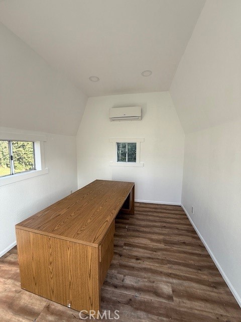 Detail Gallery Image 60 of 65 For 21108 Wilder Ave, Lakewood,  CA 90715 - 4 Beds | 2 Baths