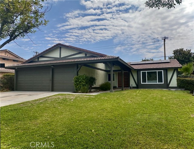 Detail Gallery Image 1 of 1 For 1653 N Fillmore Ave, Rialto,  CA 92376 - 4 Beds | 2 Baths