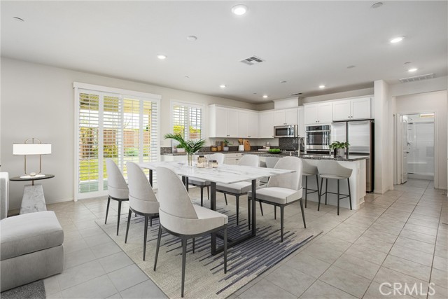 Detail Gallery Image 9 of 35 For 1004 Violet Ct, Calimesa,  CA 92320 - 5 Beds | 3 Baths