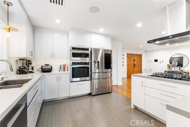 Detail Gallery Image 14 of 51 For 7454 Sausalito Ave, West Hills,  CA 91307 - 5 Beds | 4 Baths