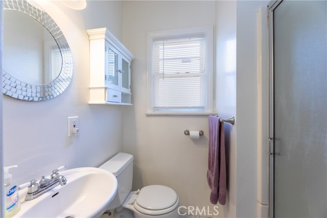 3766 Rose Avenue, Long Beach CA: https://media.crmls.org/medias/0532d8e5-566f-4e0c-9031-8b248cd4f7d9.jpg