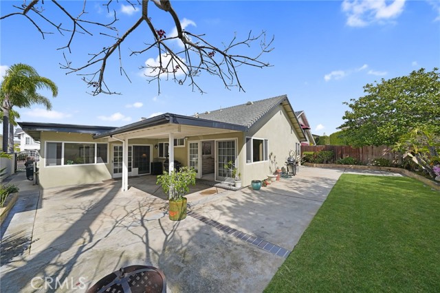 Detail Gallery Image 39 of 47 For 16672 Bolero Ln, Huntington Beach,  CA 92649 - 3 Beds | 2 Baths