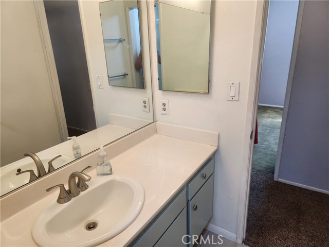 25451 Via Macarena, Valencia CA: https://media.crmls.org/medias/05346191-3a58-4491-8490-a7e038b801f5.jpg