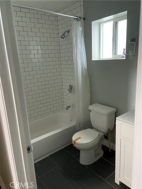 1431 Beacon, Los Angeles CA: https://media.crmls.org/medias/05346519-c468-488b-b611-5fc569c5f902.jpg