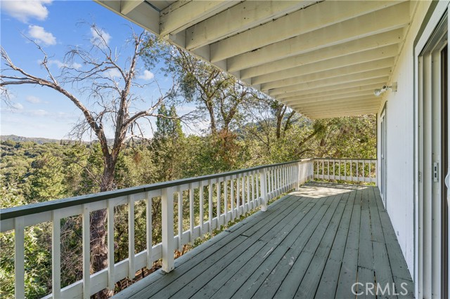 24798 Edelweiss, Crestline, CA 92325
