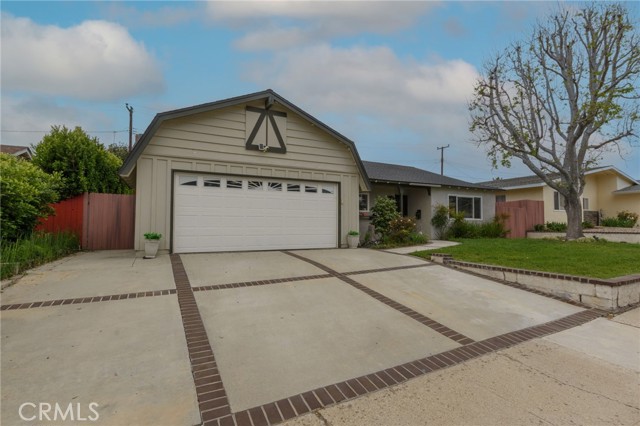 361 Plumas Avenue photo 2