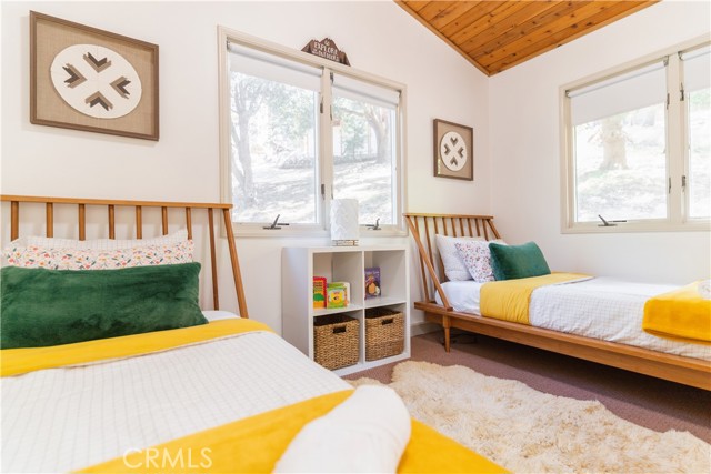 Detail Gallery Image 21 of 40 For 1069 Berne Dr, Crestline,  CA 92325 - 4 Beds | 2 Baths