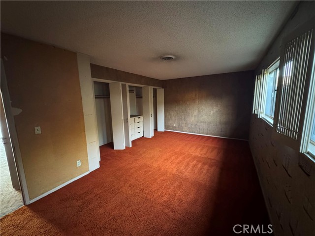 12672 Foster Road, Los Alamitos CA: https://media.crmls.org/medias/05353b7c-92ec-49bd-979a-11f91a11238e.jpg