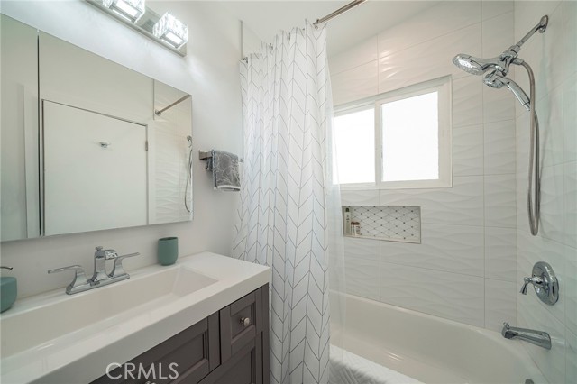 Detail Gallery Image 16 of 20 For 1838 Palm Dr, Hermosa Beach,  CA 90254 - 1 Beds | 1 Baths