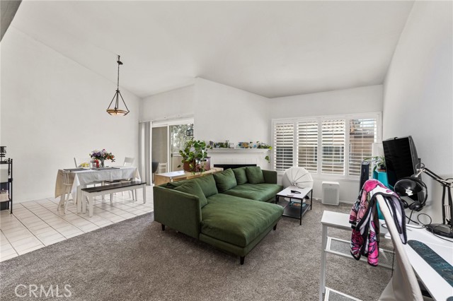 9341 Shadowood Drive, Montclair CA: https://media.crmls.org/medias/05359b0d-2372-4a49-886b-b1ce0f0f2ffe.jpg