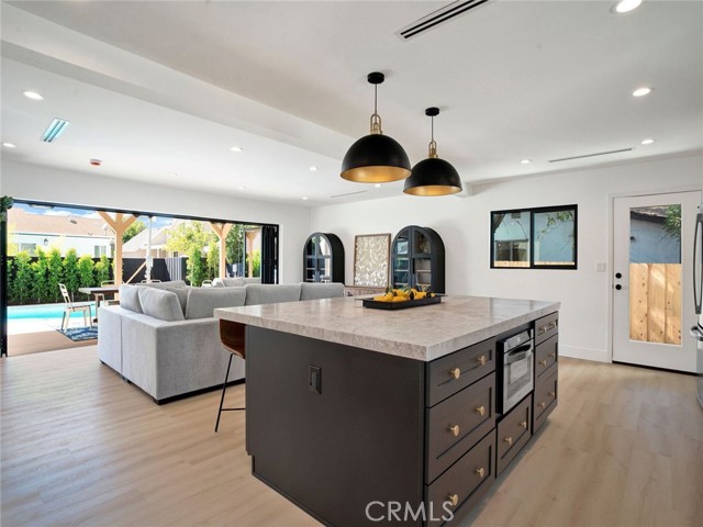 6667 Royer Avenue, West Hills CA: https://media.crmls.org/medias/0535ad4d-2956-4dcd-948e-866535d69dc9.jpg