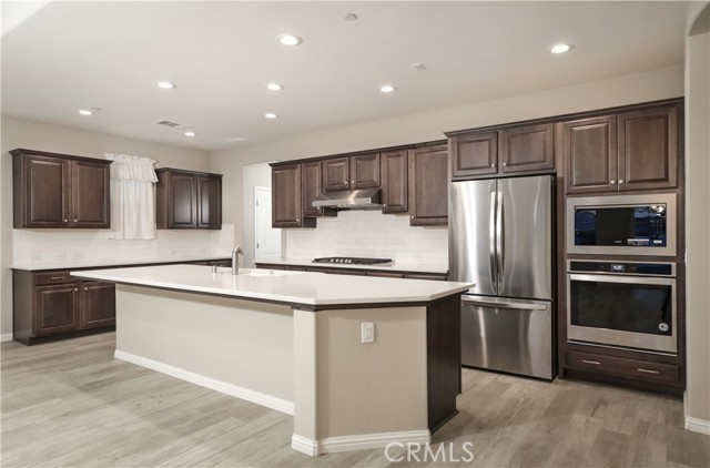 Detail Gallery Image 11 of 40 For 2228 Swanfield, Bakersfield,  CA 93311 - 2 Beds | 2 Baths