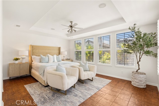 19139 Chandon Lane, Huntington Beach CA: https://media.crmls.org/medias/0536f106-7aff-4636-94cc-dde15b733979.jpg
