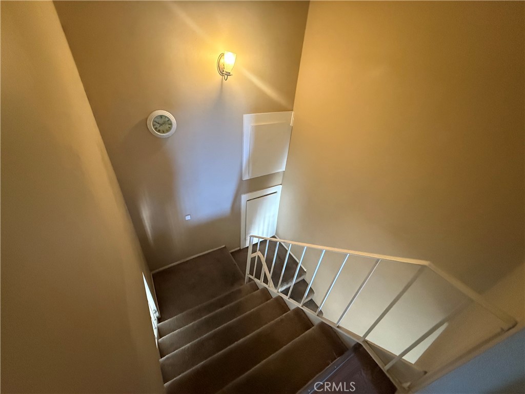 https://media.crmls.org/medias/05371c83-2386-43b9-a473-64a44e29cb98.jpg?preset=X-Large