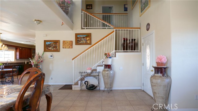 Detail Gallery Image 4 of 20 For 20325 87th, California City,  CA 93505 - 5 Beds | 3 Baths