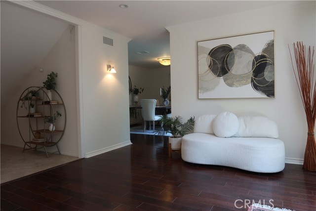 Detail Gallery Image 18 of 51 For 16802 Kamalii, Huntington Beach,  CA 92649 - 6 Beds | 5/1 Baths