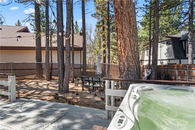 Detail Gallery Image 24 of 38 For 41829 Brownie Ln, Big Bear Lake,  CA 92315 - 3 Beds | 2 Baths