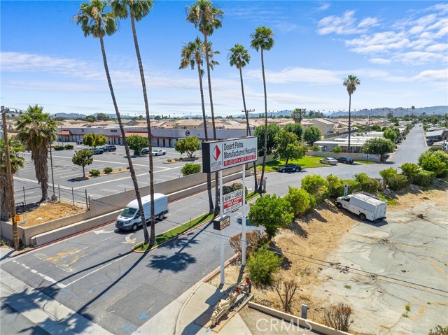 1097 N State Street, Hemet CA: https://media.crmls.org/medias/053a16cd-420a-426d-ad77-9e2254b0667c.jpg
