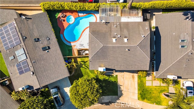 450 Anchor Way, Carlsbad CA: https://media.crmls.org/medias/053a6a0d-3d94-42cf-b633-3d151514ce0d.jpg