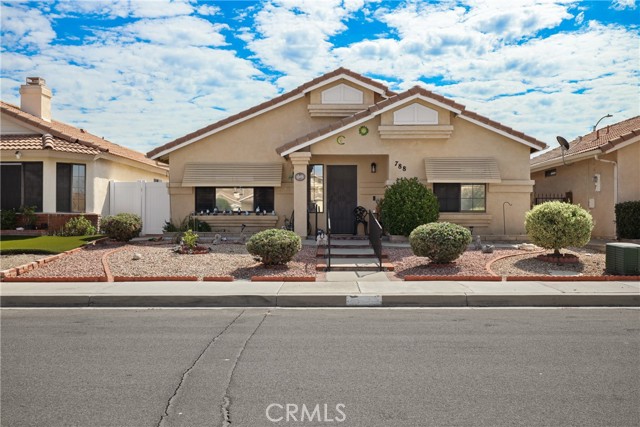 Detail Gallery Image 1 of 34 For 788 La Morena Dr, Hemet,  CA 92545 - 2 Beds | 2 Baths