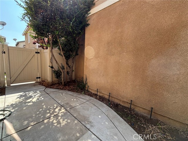 Detail Gallery Image 20 of 26 For 1890 Flint, Riverside,  CA 92501 - 3 Beds | 2/1 Baths