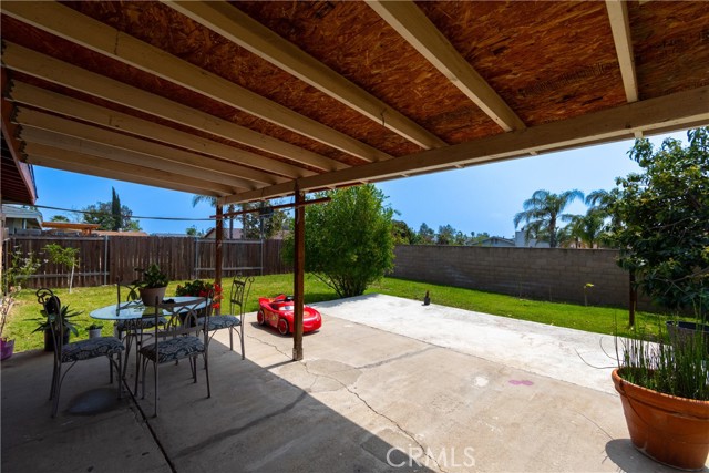 Detail Gallery Image 10 of 33 For 253 W Chaparral St, Rialto,  CA 92376 - 3 Beds | 2 Baths