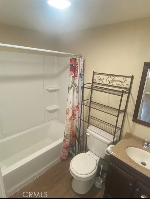 Detail Gallery Image 5 of 7 For 10520 Jurupa Rd, Jurupa Valley,  CA 91752 - 0 Beds | 1 Baths